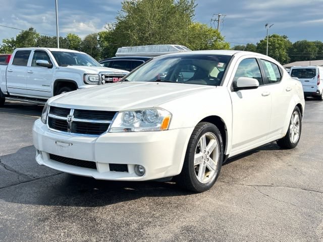 Used 2009 Dodge Avenger R/T FWD image 5