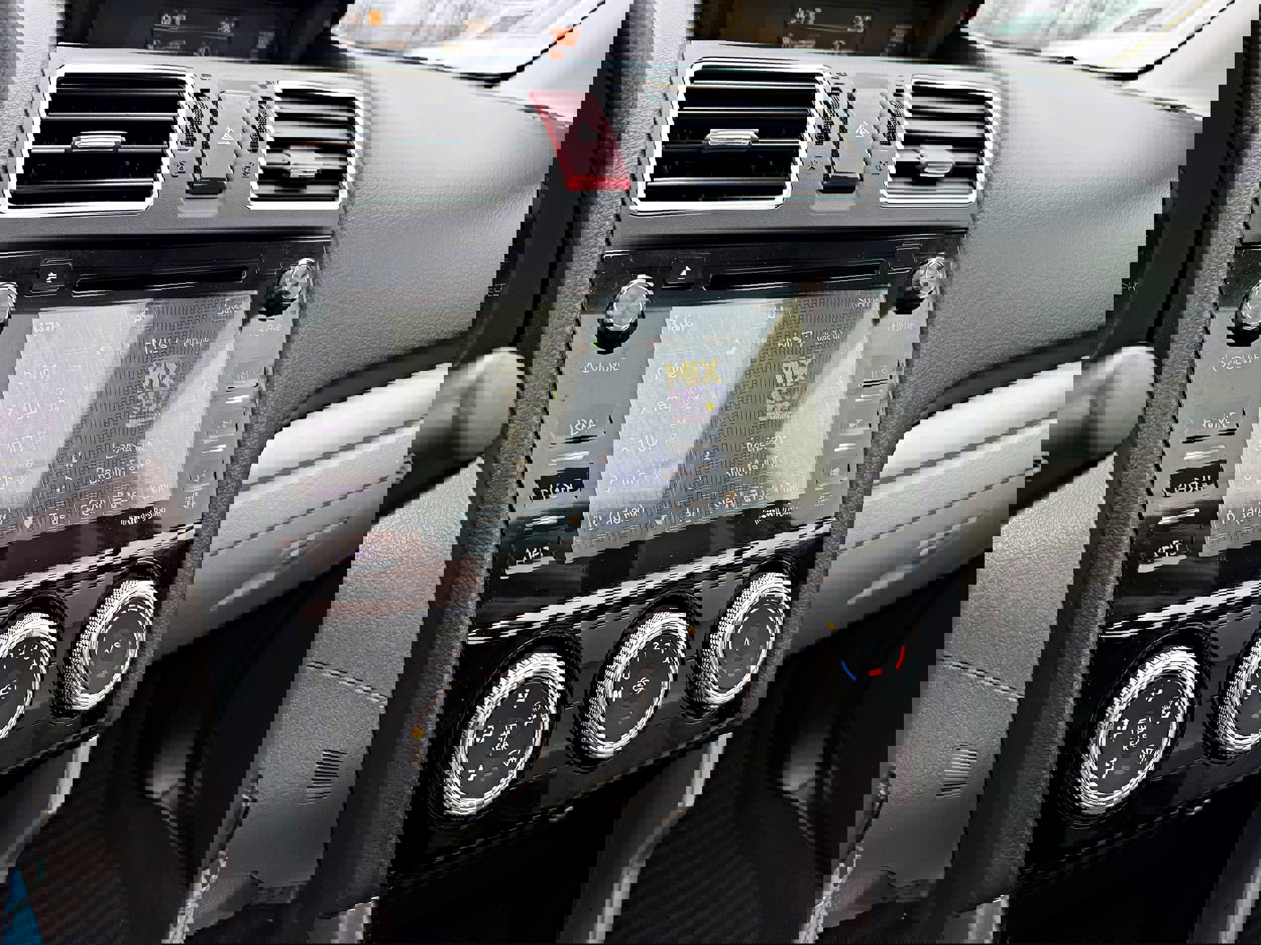 Used 2016 Subaru Forester 2.5i Premium image 17