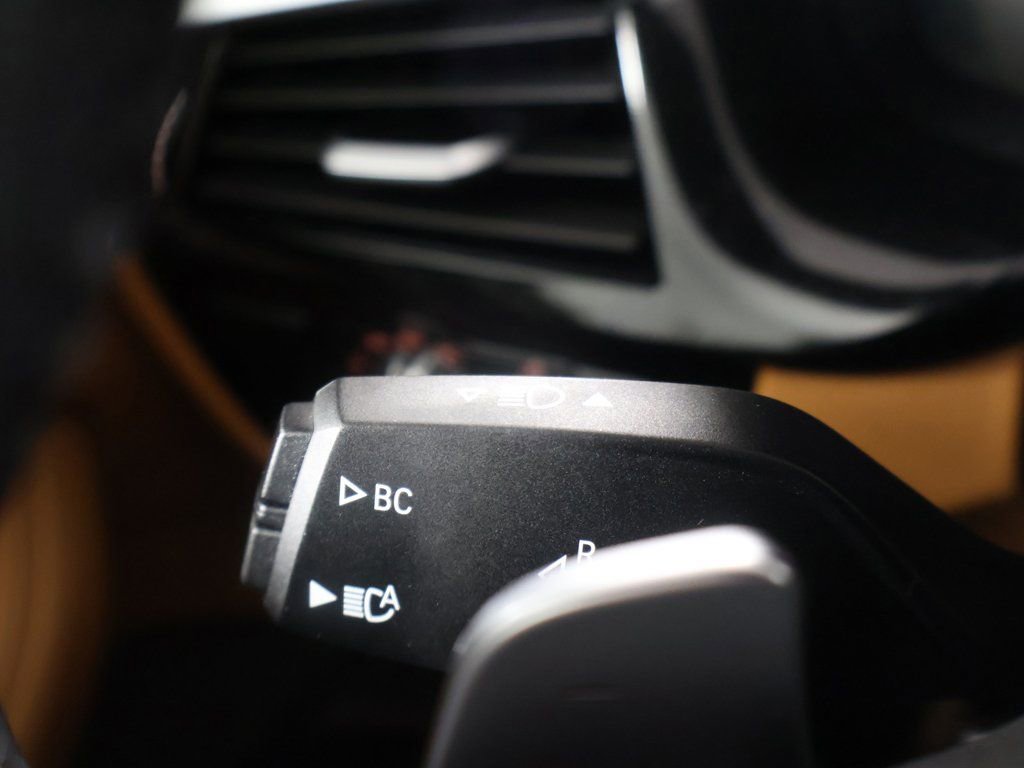 Used 2022 BMW 530i xDrive w/ M Sport Package image 44