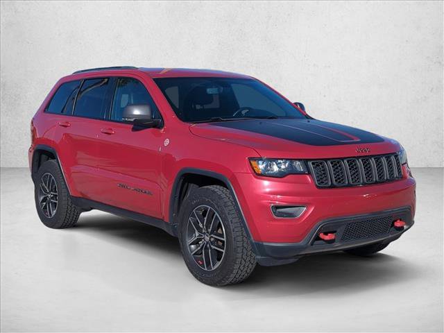 Used 2018 Jeep Grand Cherokee Trailhawk AWD/4WD image 3