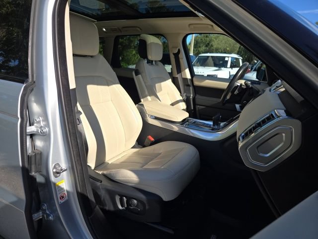 Used 2021 Land Rover Range Rover Sport HSE Silver Edition AWD/4WD image 13