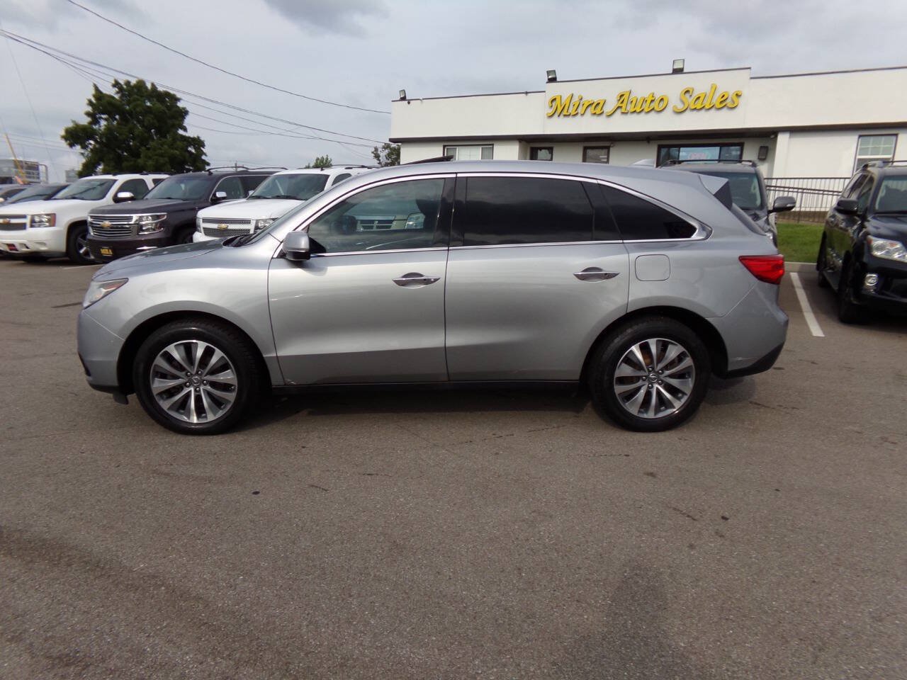 Used 2016 Acura MDX w/ Technology Package AWD/4WD image 2