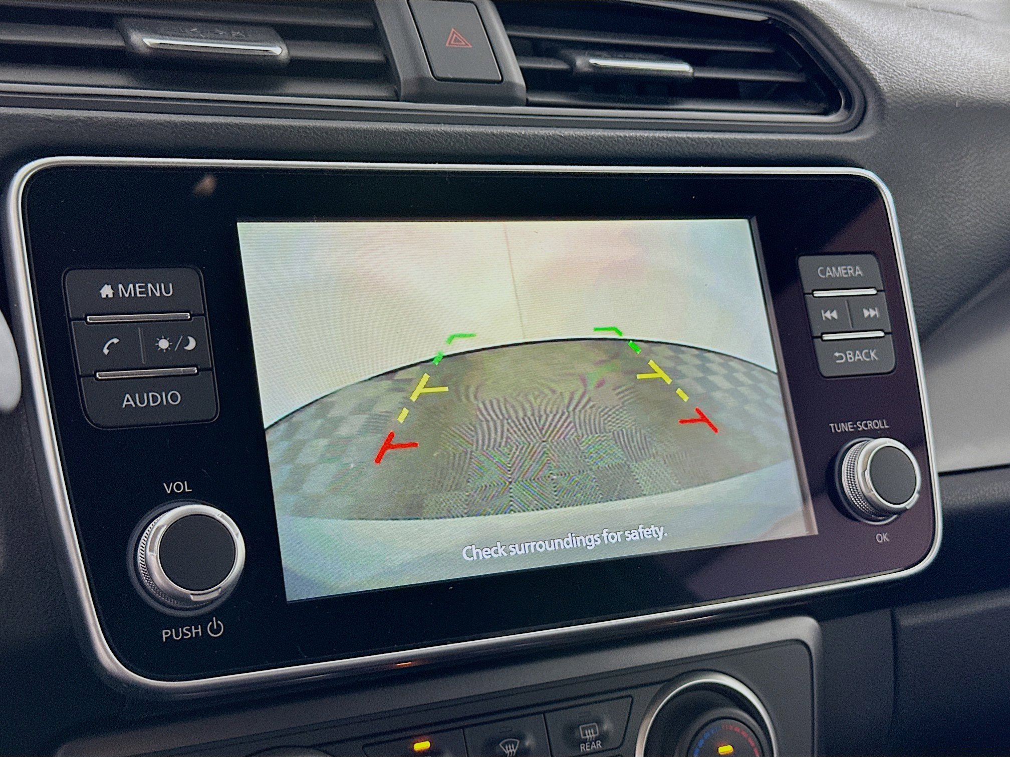 Used 2023 Nissan Leaf S image 21