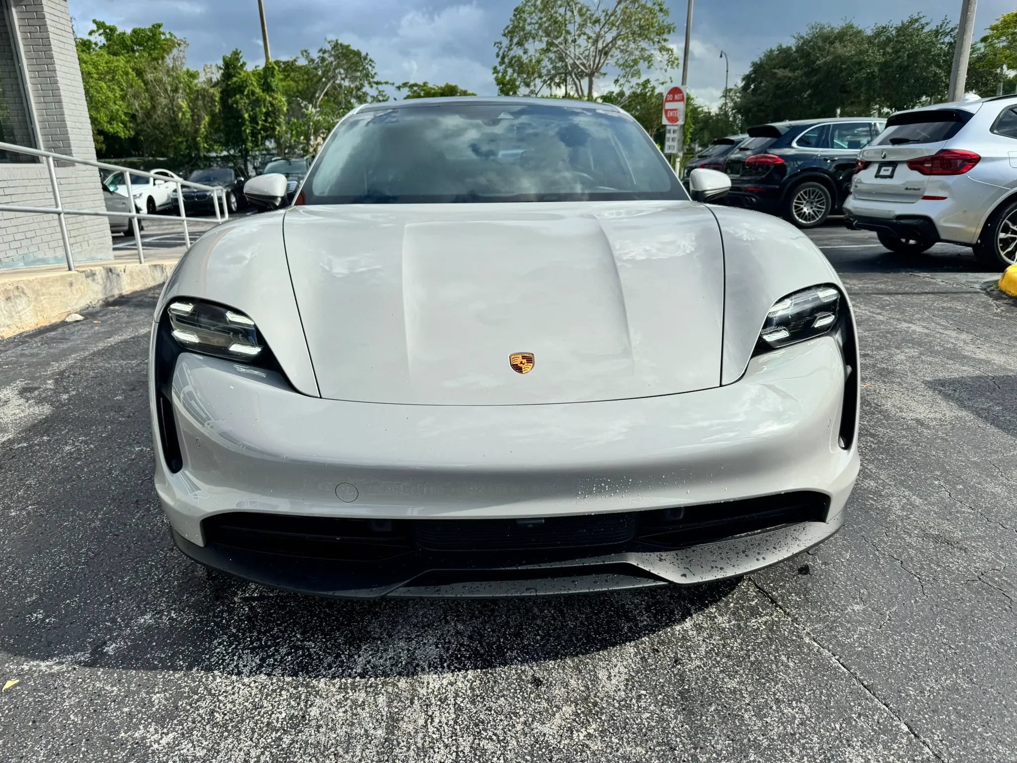 Used 2021 Porsche Taycan 4S AWD/4WD image 4
