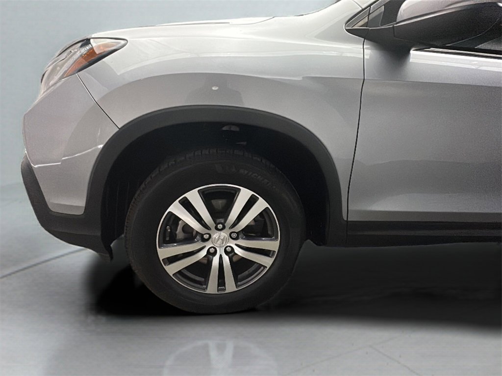 Used 2017 Honda Ridgeline RTS image 3