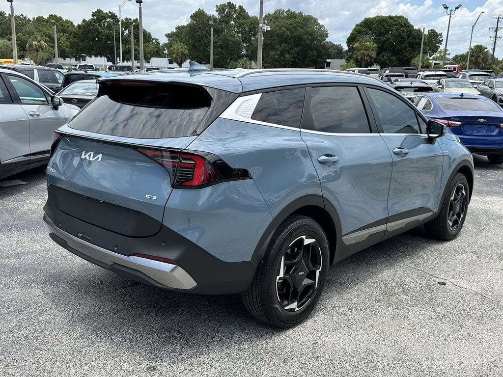Certified 2026 Kia Sportage EX AWD/4WD image 5