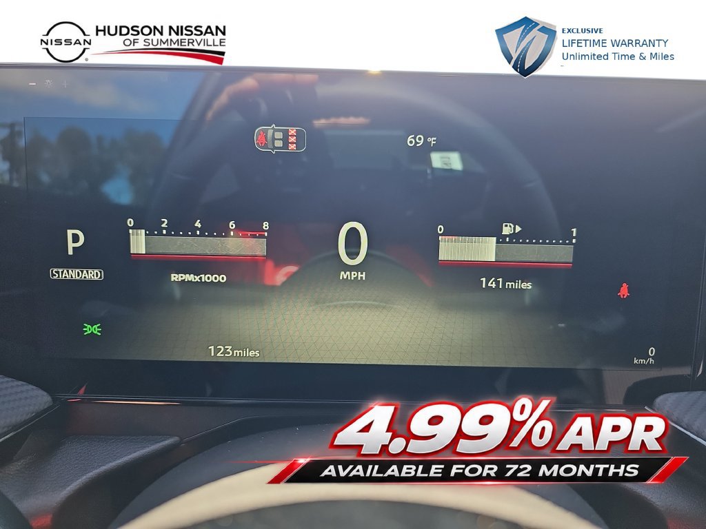 Used 2026 Nissan Kicks SR w/ SR Premium Package FWD image 20