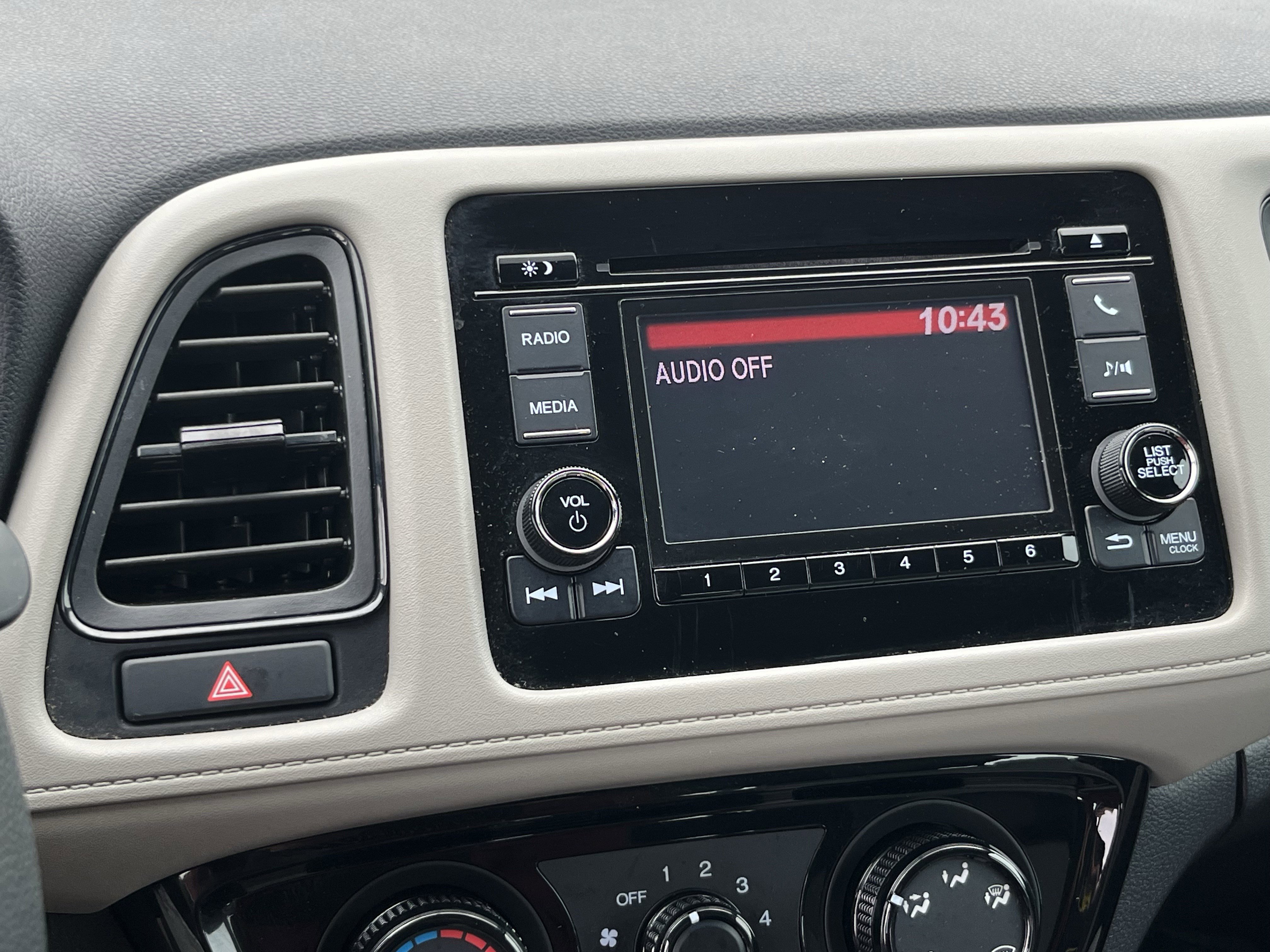 Used 2020 Honda HR-V LX image 21