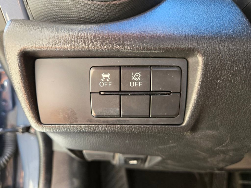 Used 2021 MAZDA MX-5 Miata Grand Touring RWD image 27