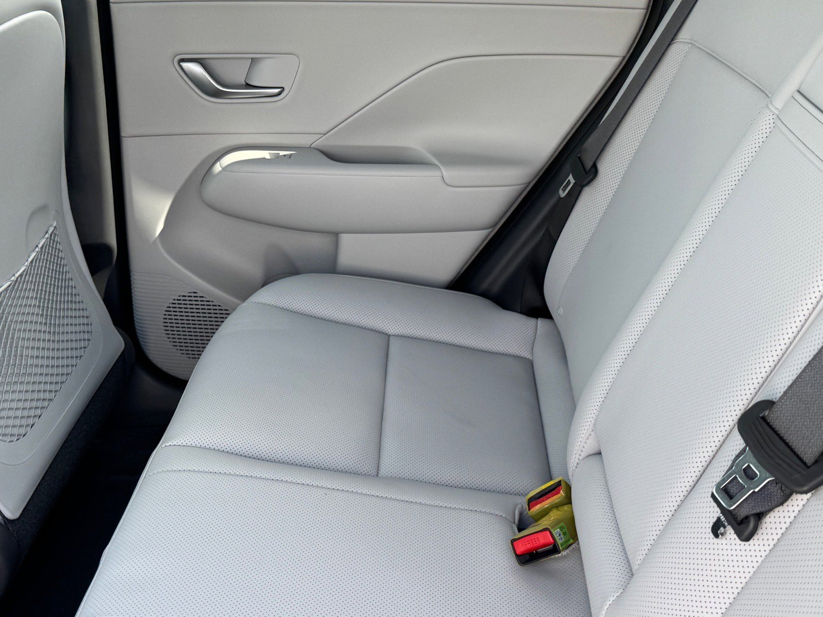 New 2026 Hyundai Kona SEL Premium image 8