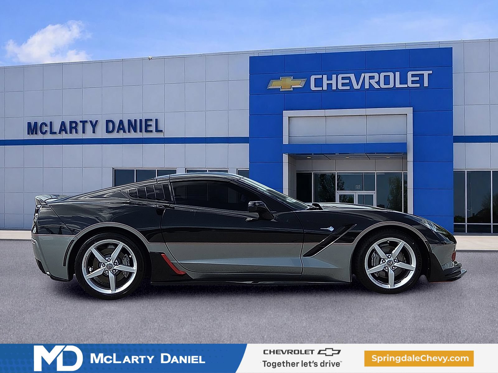 Used 2015 Chevrolet Corvette Stingray Coupe w/ 2LT Preferred Equipment Group RWD image 6