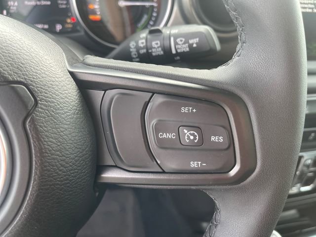 Used 2023 Jeep Wrangler Unlimited w/ 8.4" Radio Group AWD/4WD image 11