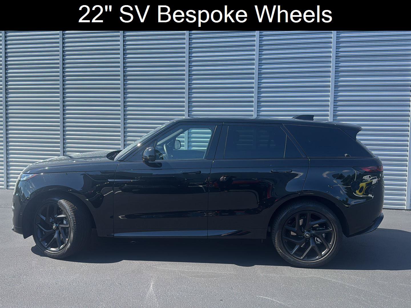Certified 2025 Land Rover Range Rover Sport Dynamic SE AWD/4WD image 6