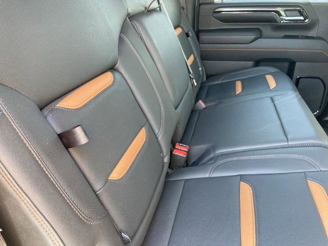 Used 2024 GMC Sierra 2500 AT4 w/ AT4 Preferred Package image 23