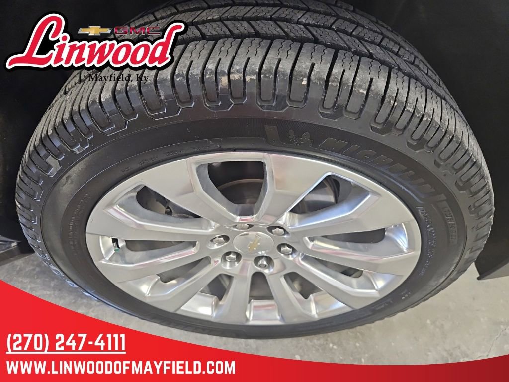 Used 2021 Chevrolet Tahoe Premier w/ Premium Package AWD/4WD image 9