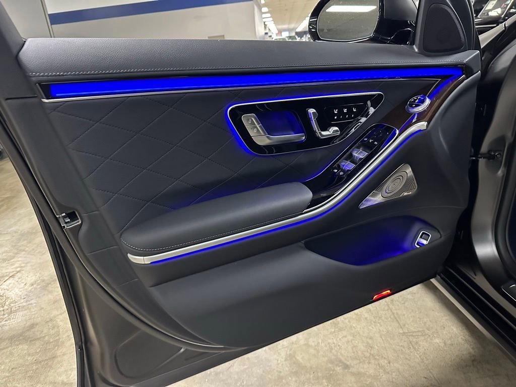 New 2024 Mercedes-Benz S 580 4MATIC Sedan image 13