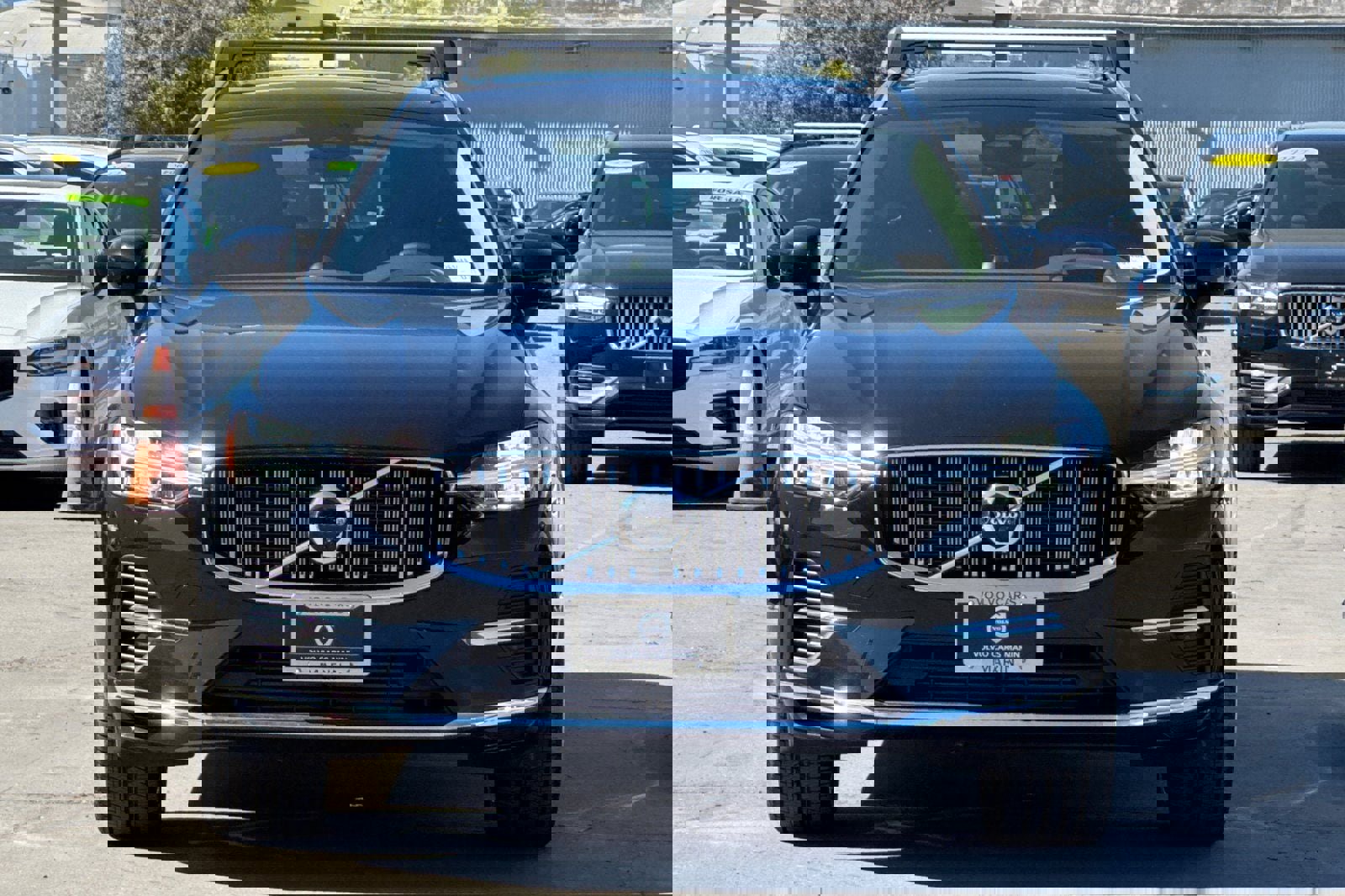 Certified 2023 Volvo XC60 T8 Ultimate image 11