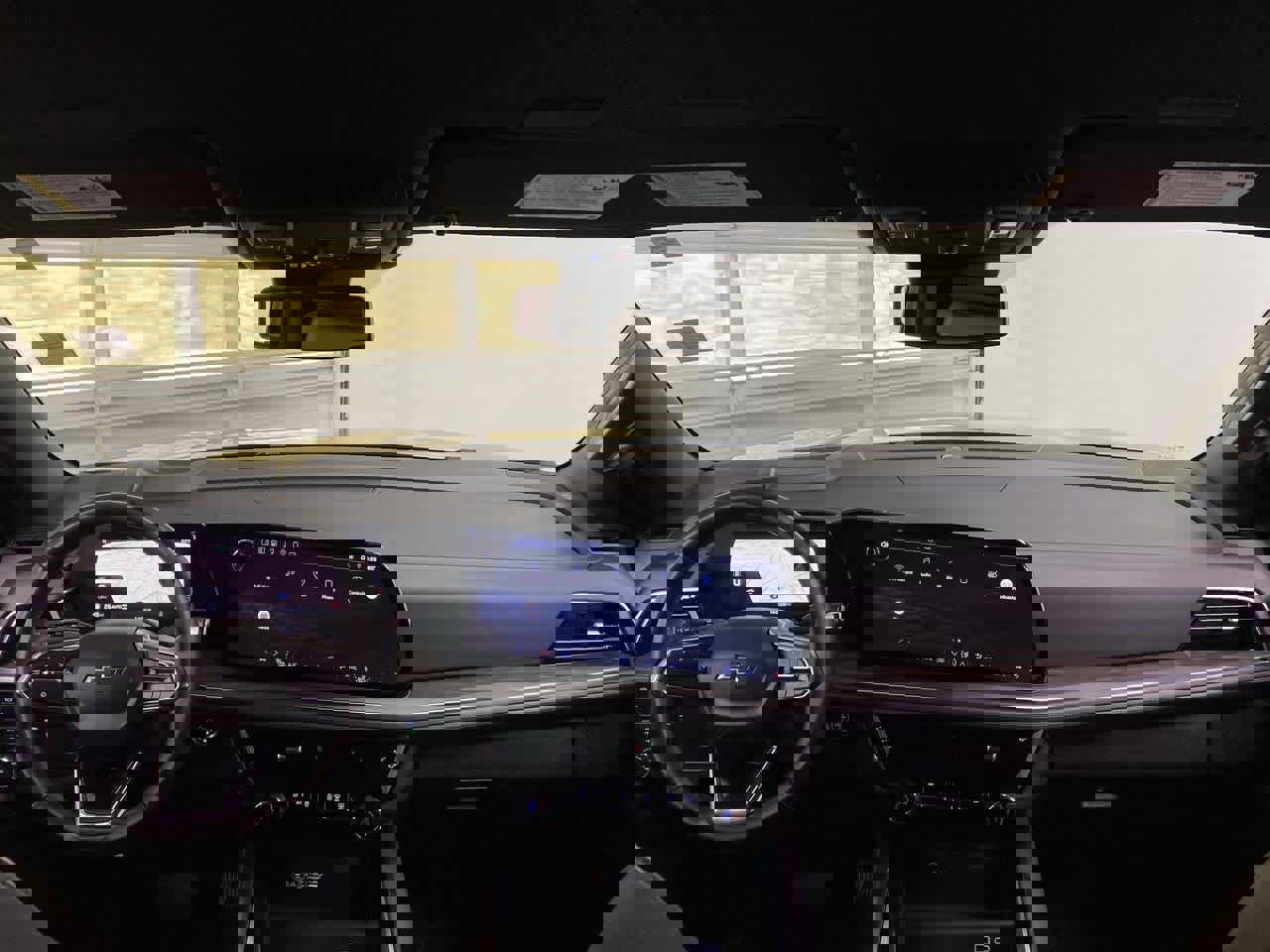 Used 2025 Chevrolet Tahoe Z71 image 14