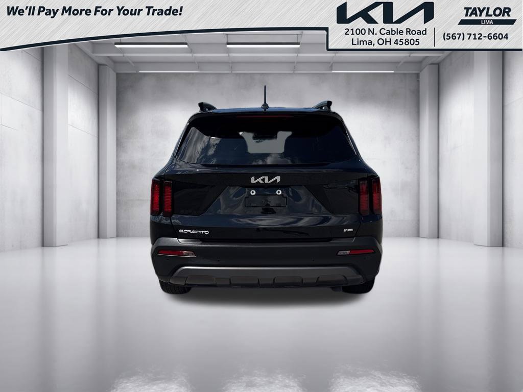 Used 2023 Kia Sorento AWD image 18