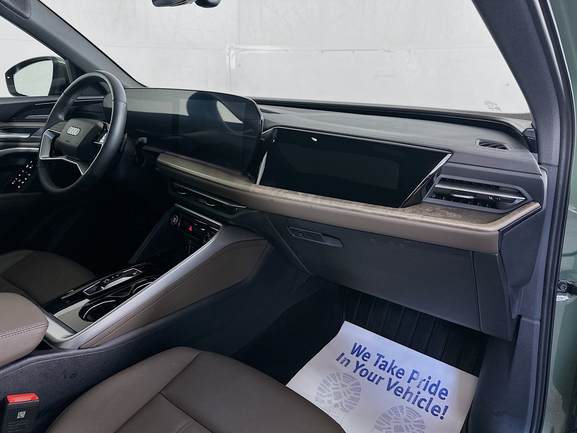 Used 2025 Audi Q5 Premium Plus w/ Premium Plus AWD/4WD image 29