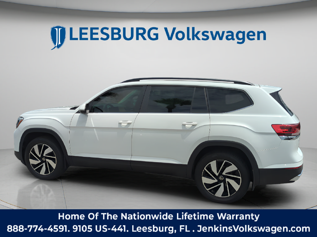 Used 2024 Volkswagen Atlas SE FWD image 10
