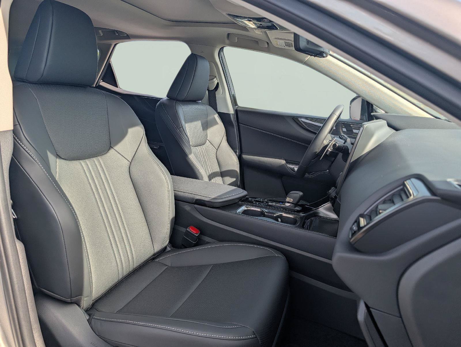 Used 2025 Lexus NX 350 AWD w/ Accessory Package (2T) image 21