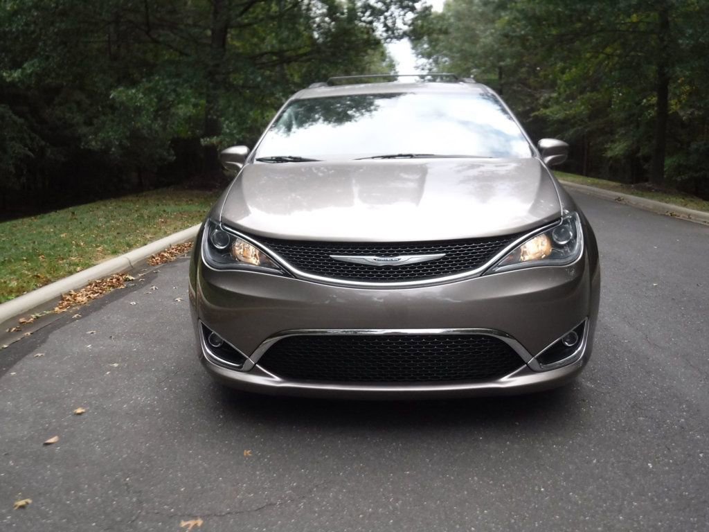 Used 2017 Chrysler Pacifica Touring-L