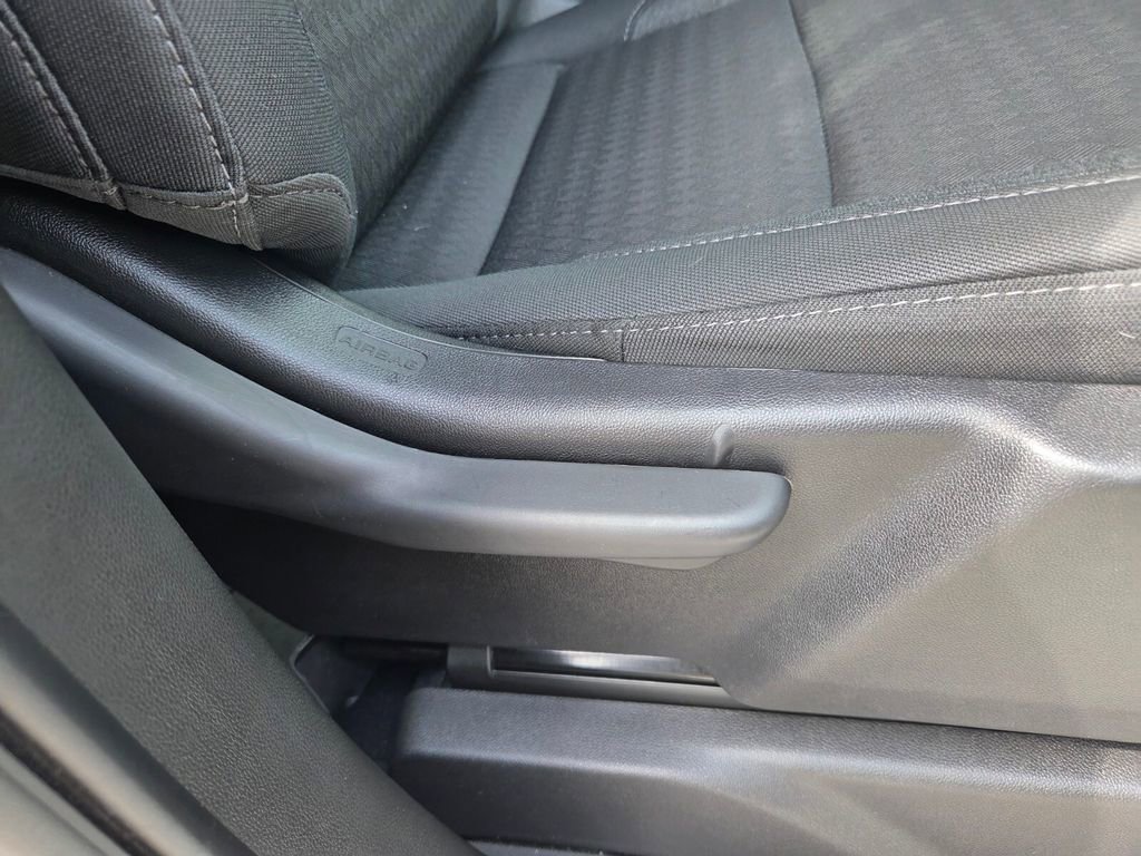 Used 2024 Chevrolet Silverado 1500 Custom RWD image 16