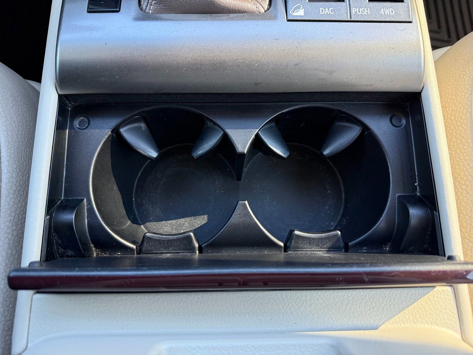 Used 2017 Lexus GX 460 image 24