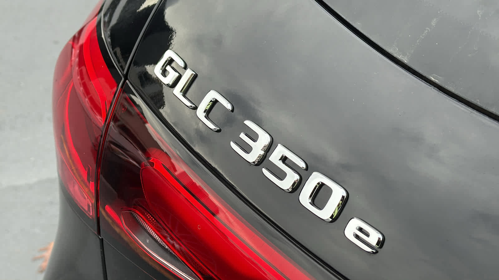 New 2025 Mercedes-Benz GLC 350e 4MATIC image 8