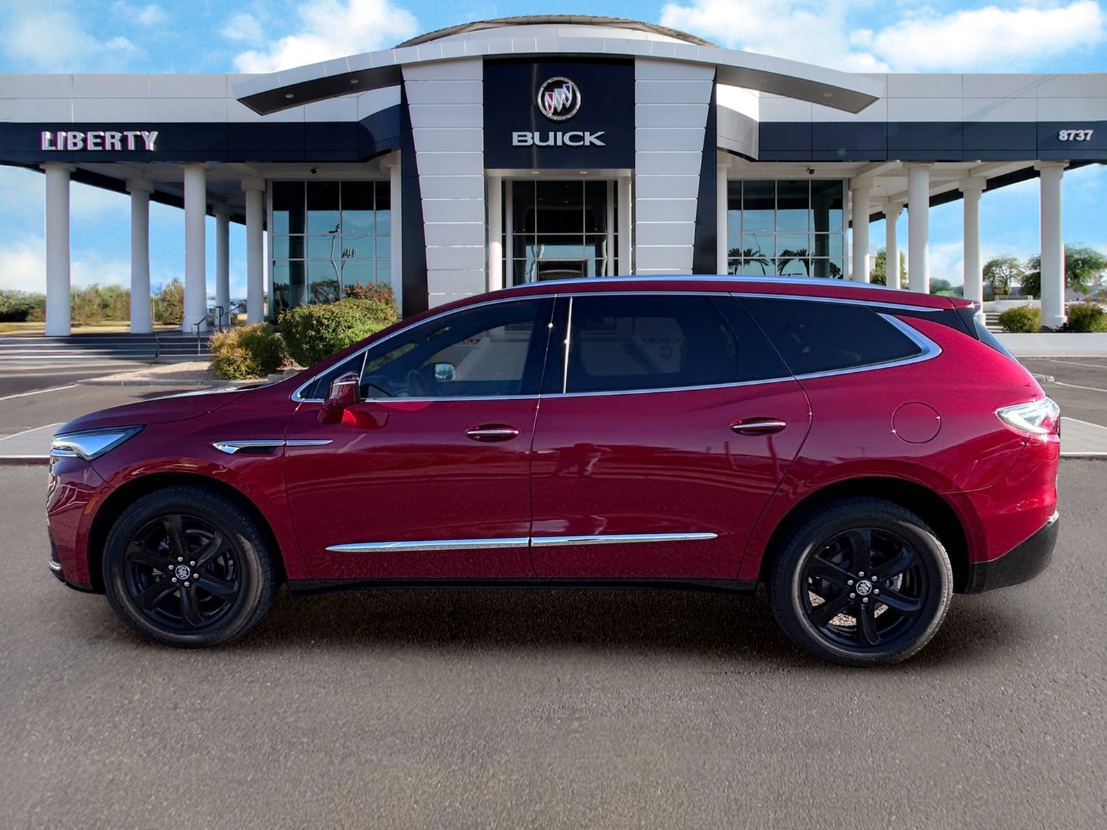 Used 2023 Buick Enclave Essence w/ Experience Buick Package FWD image 7