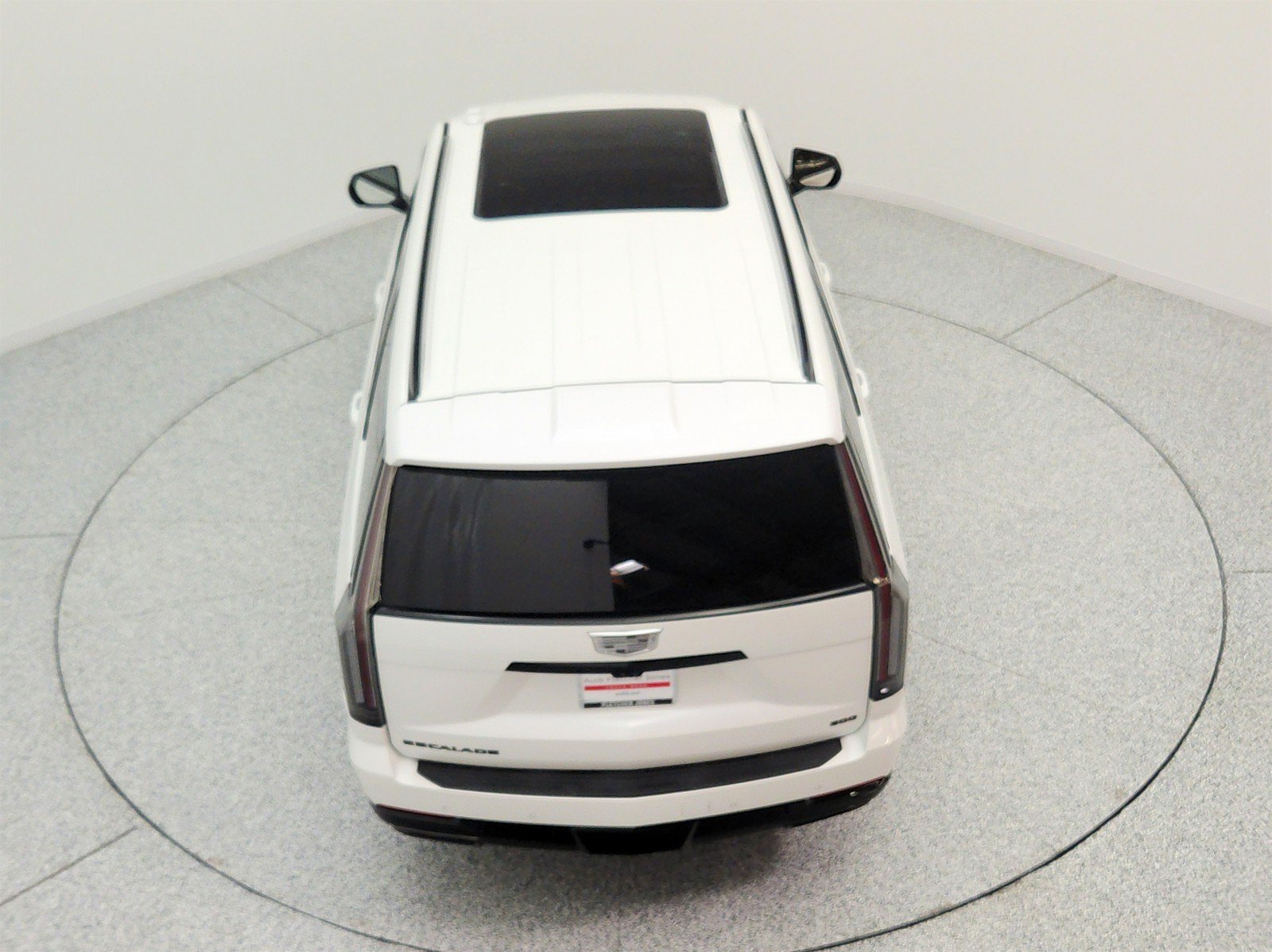 Used 2025 Cadillac Escalade Sport w/ LPO, ONYX Package AWD/4WD image 27