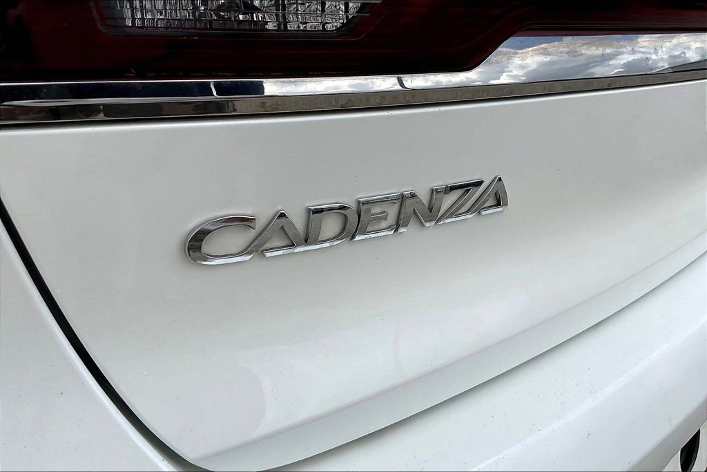 Used 2020 Kia Cadenza Technology FWD image 21