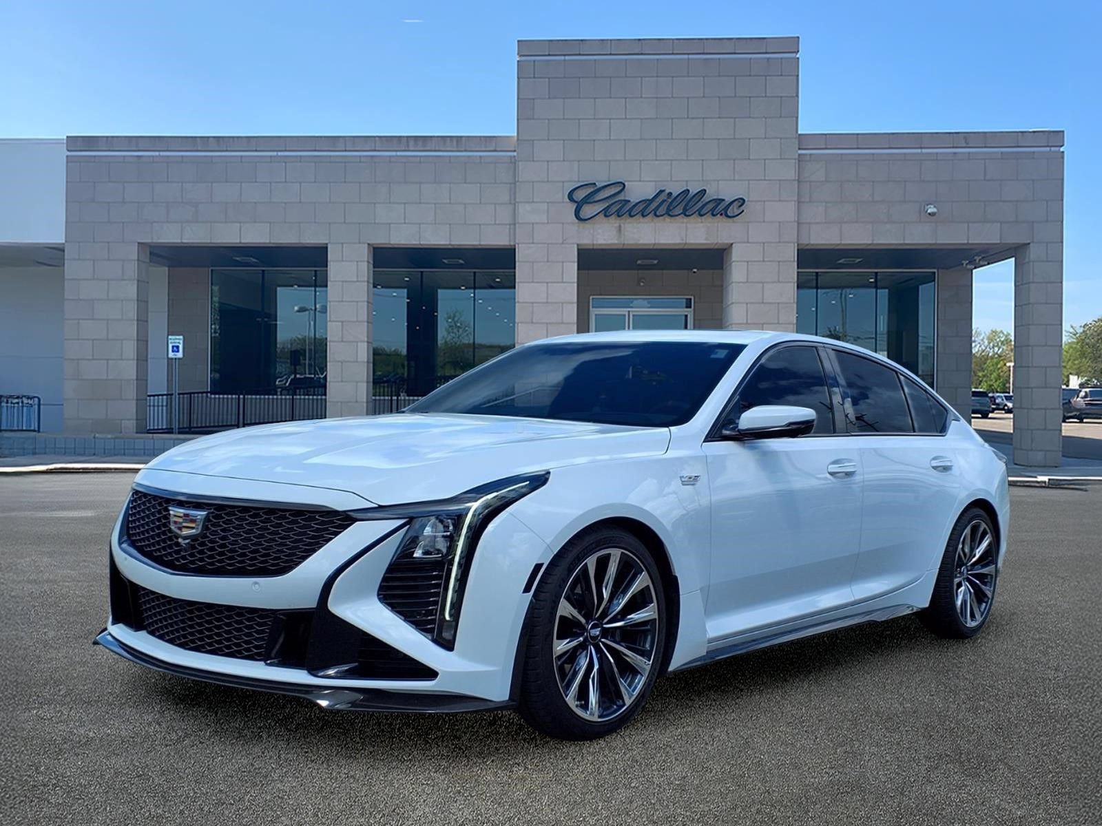 Used 2026 Cadillac CT5 V Blackwing w/ Carbon Fiber 2 Package RWD image 1