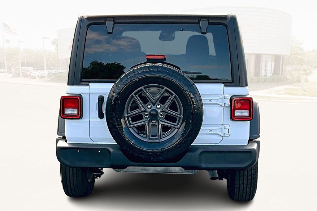 Used 2024 Jeep Wrangler Sport S image 5