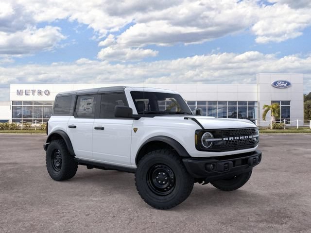 New 2026 Ford Bronco Badlands w/ Black Appearance Package AWD/4WD image 7