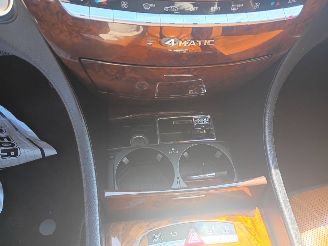 Used 2013 Mercedes-Benz CL 550 4MATIC image 30