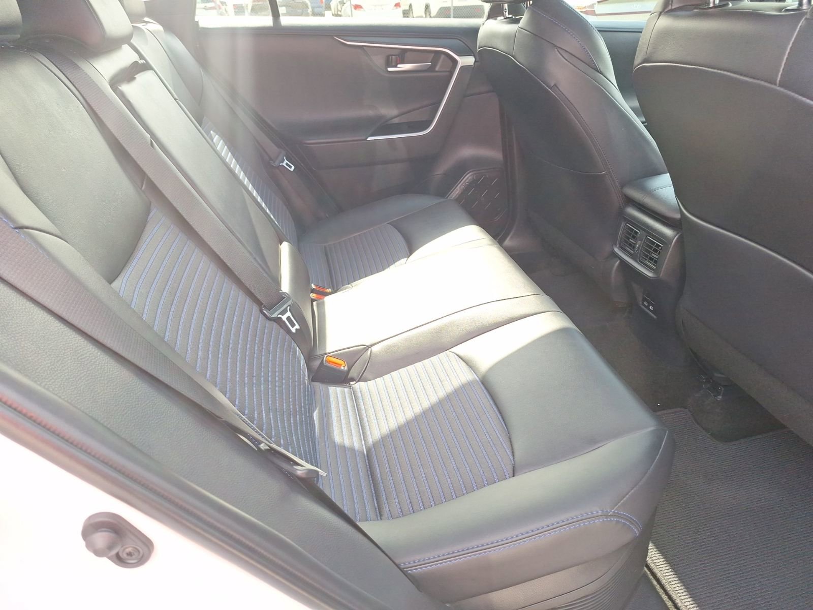 Used 2024 Toyota RAV4 XSE image 32