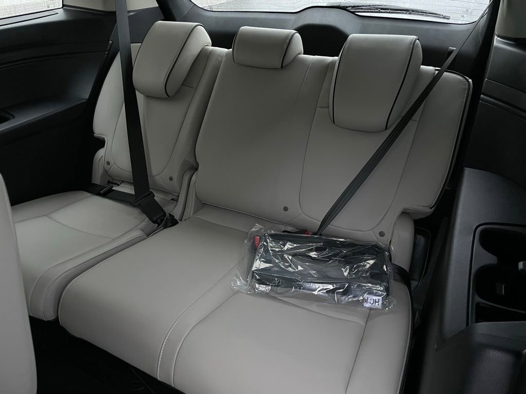 New 2026 Honda Odyssey Touring image 43