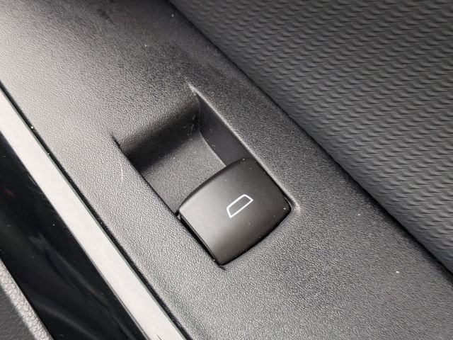 New 2026 Chevrolet Equinox LT image 33