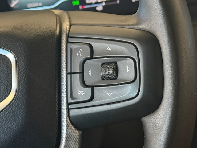 Used 2024 GMC Yukon Denali RWD image 12