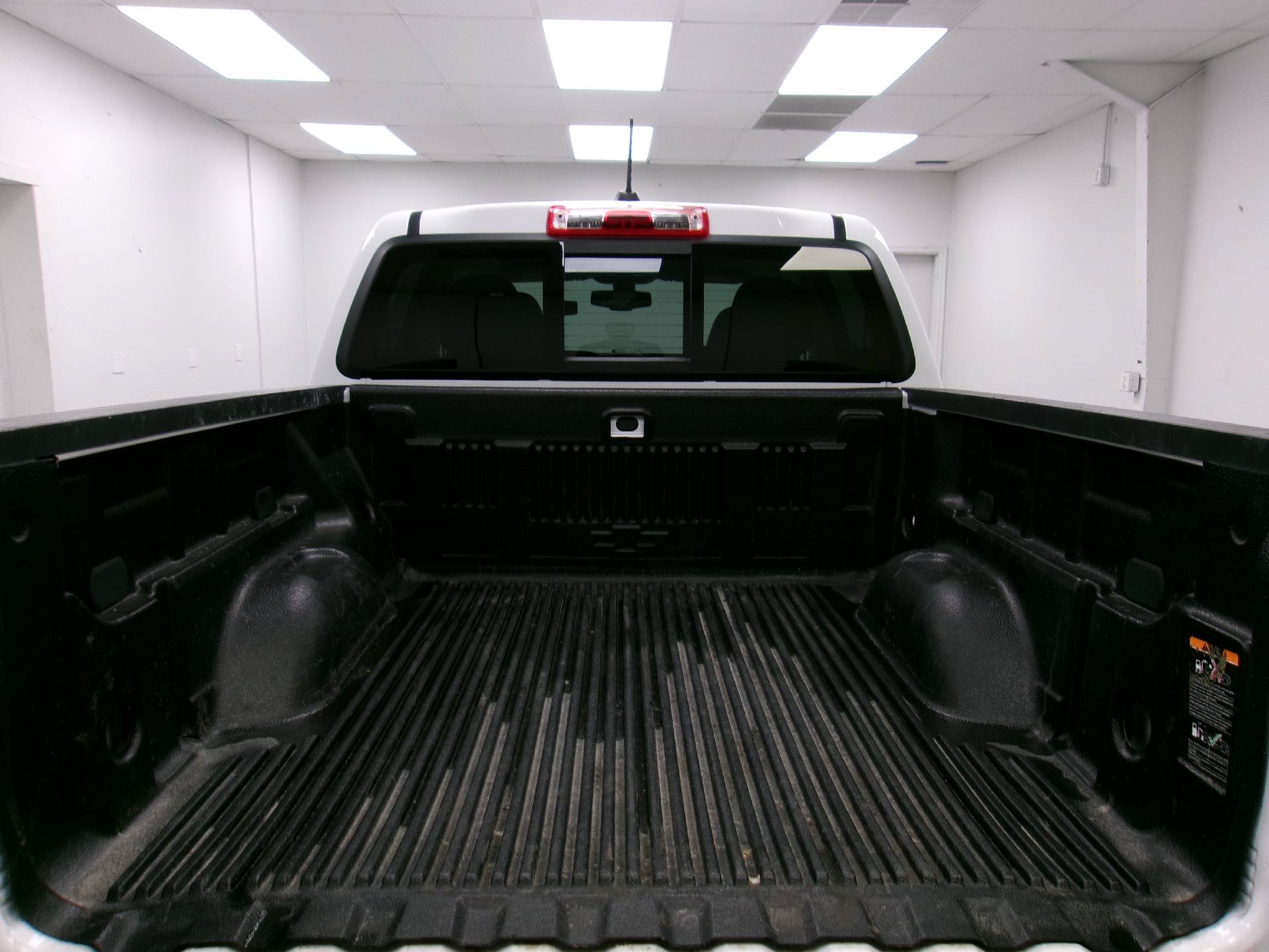 Used 2022 Chevrolet Colorado Z71 AWD/4WD image 10