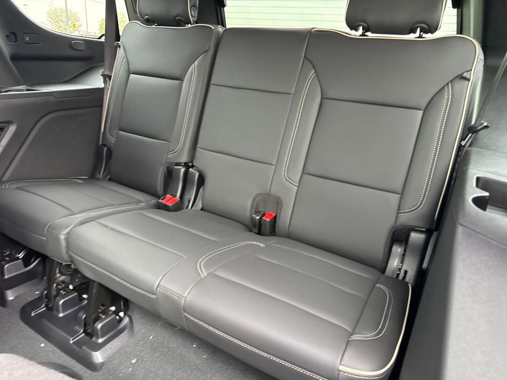 New 2026 GMC Yukon Elevation w/ Elevation Premium Package image 15