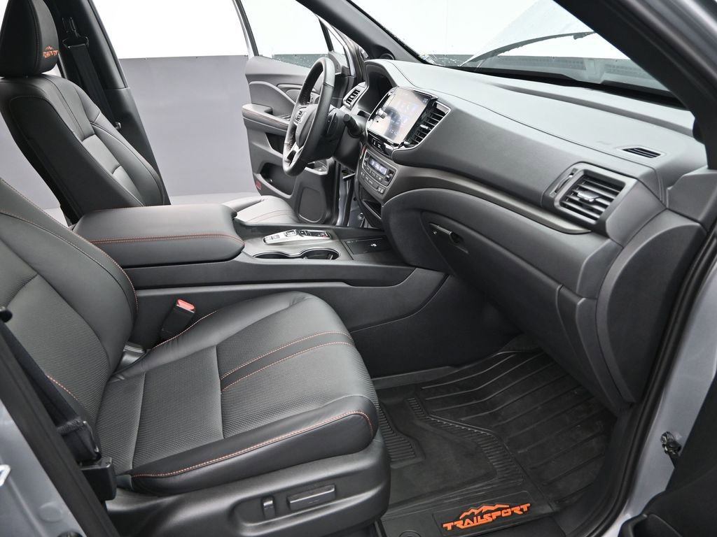 Used 2024 Honda Ridgeline TrailSport image 24