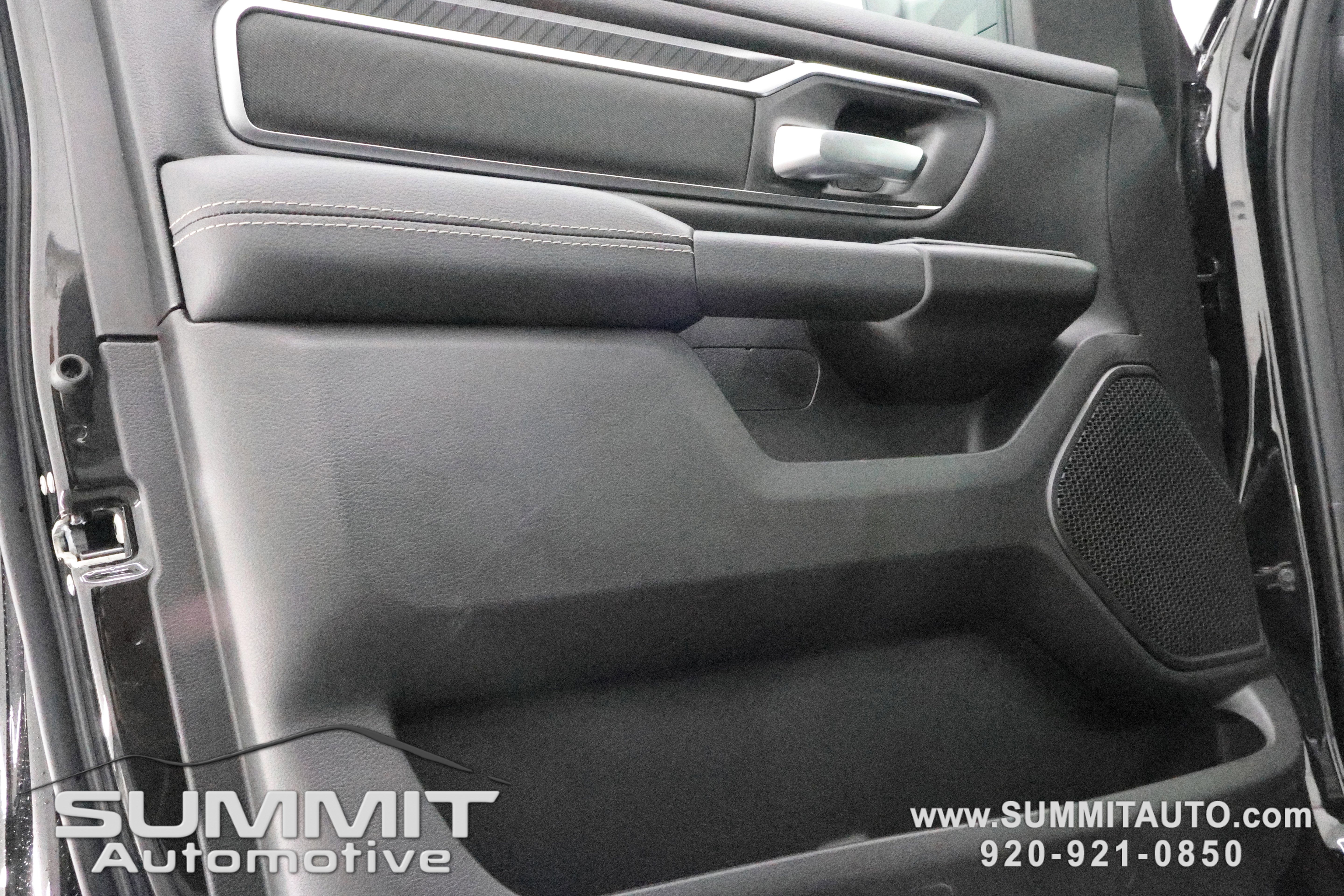 New 2026 RAM 1500 Big Horn image 38