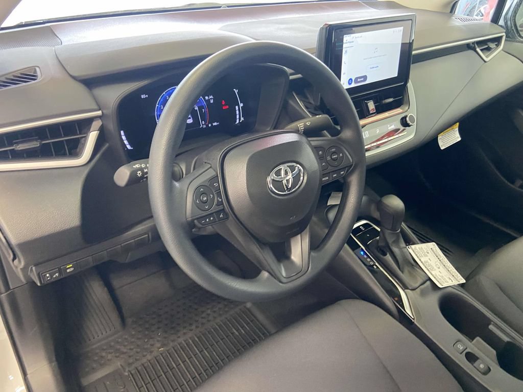 Used 2026 Toyota Corolla LE w/ LE Premium Package FWD image 13