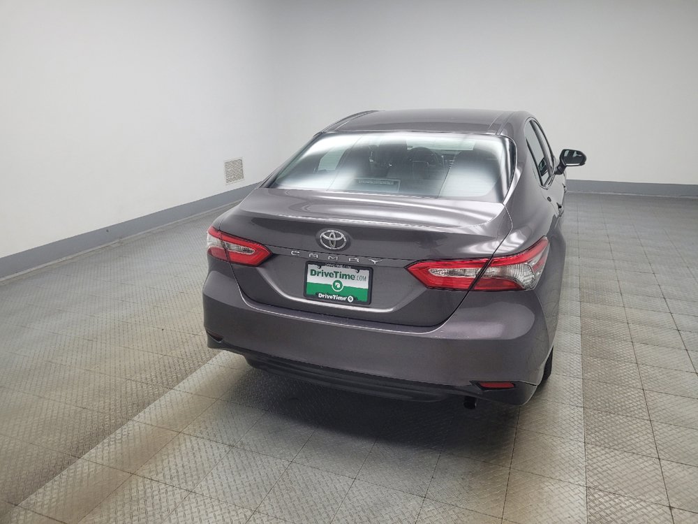 Used 2018 Toyota Camry FWD image 7