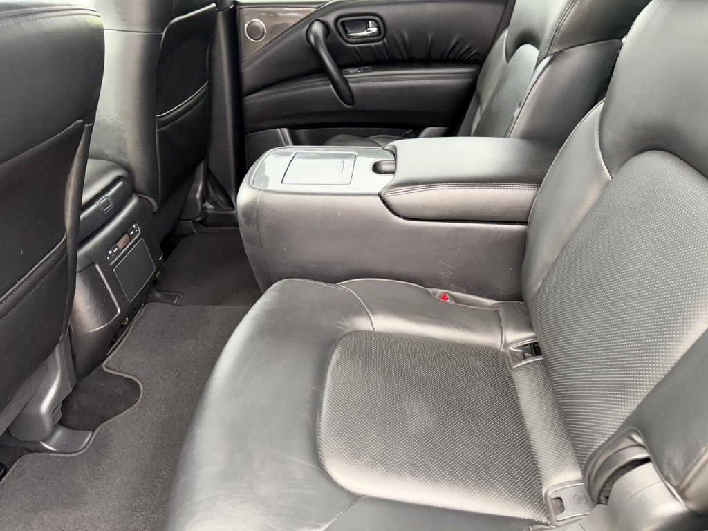 Used 2023 Nissan Armada SL w/ Midnight Edition Package RWD image 27
