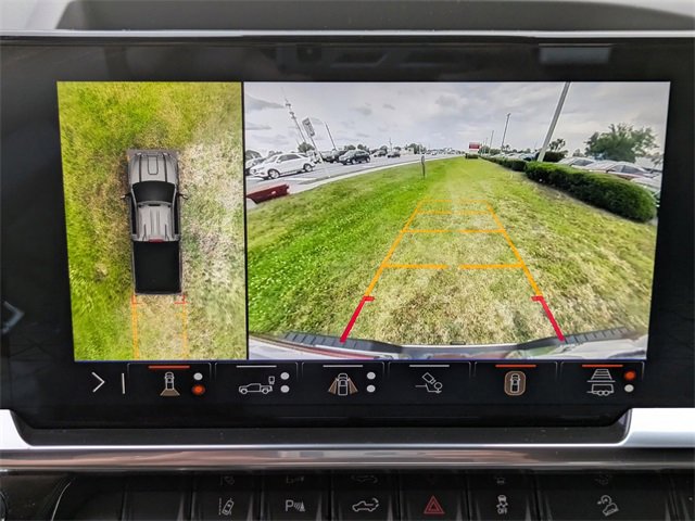 Used 2024 GMC Sierra 2500 SLT w/ SLT Premium Package image 22