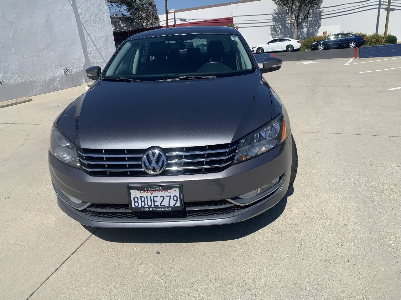Used 2014 Volkswagen Passat TDI SEL Premium FWD image 5